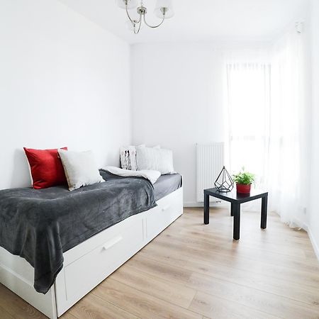 Cosy Apartment In Varsovie Extérieur photo